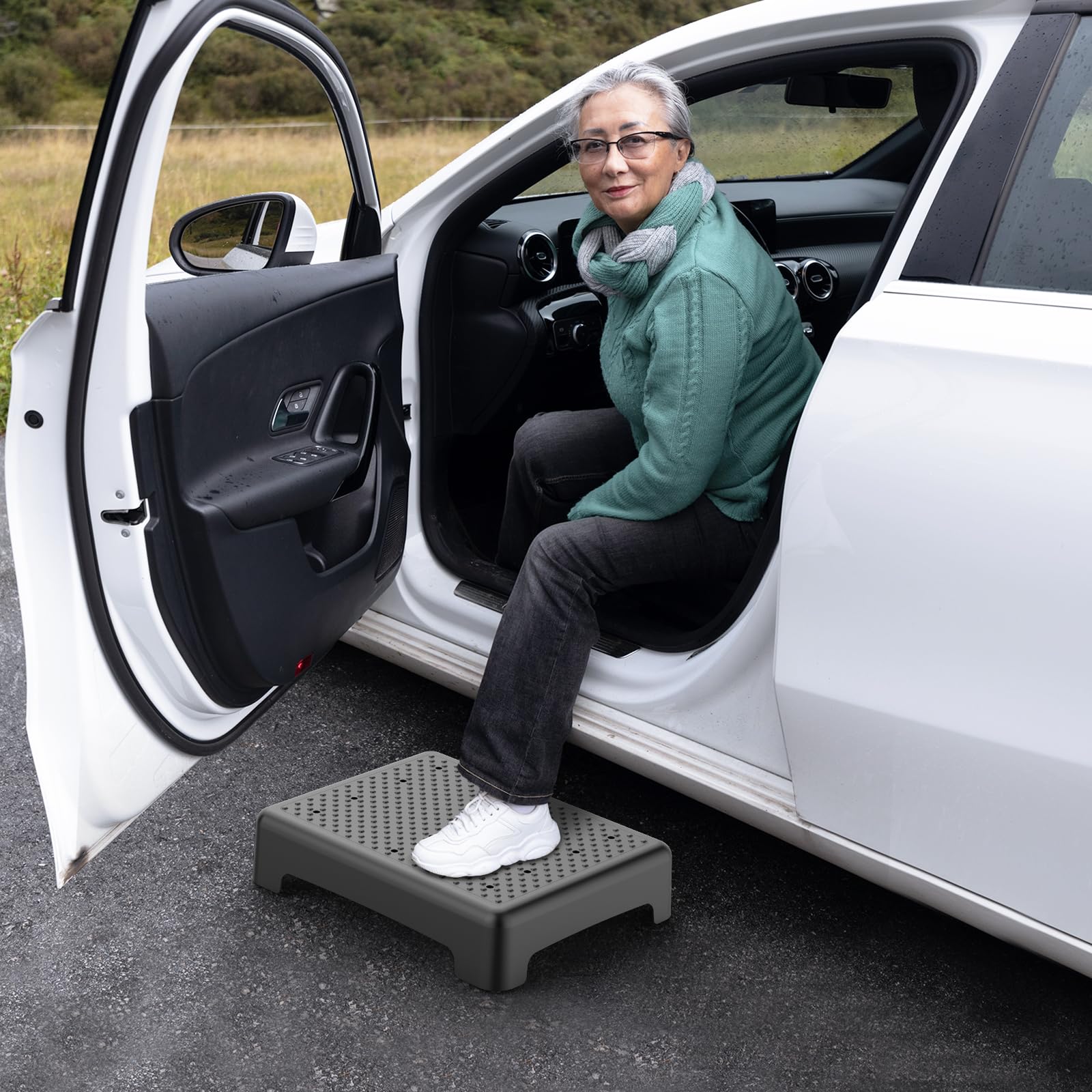 HBTower Mobility Step Stool for Adults & Seniors - Non-Slip Platform Indoor and Outdoor, Portable Riser, Safety Step for Car, Bedside, Office, Shower, Stairs - Black